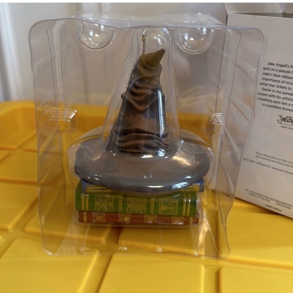 Hallmark Keepsake Harry Potter Wizarding World Sorting Hat Ornament Christmas - Picture 3 of 8